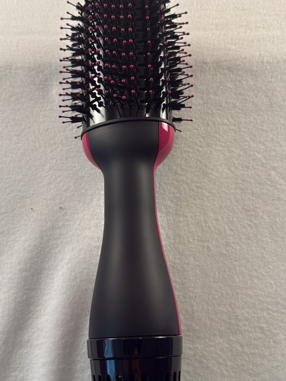 Hot Air Styling Brush - Black and Pink